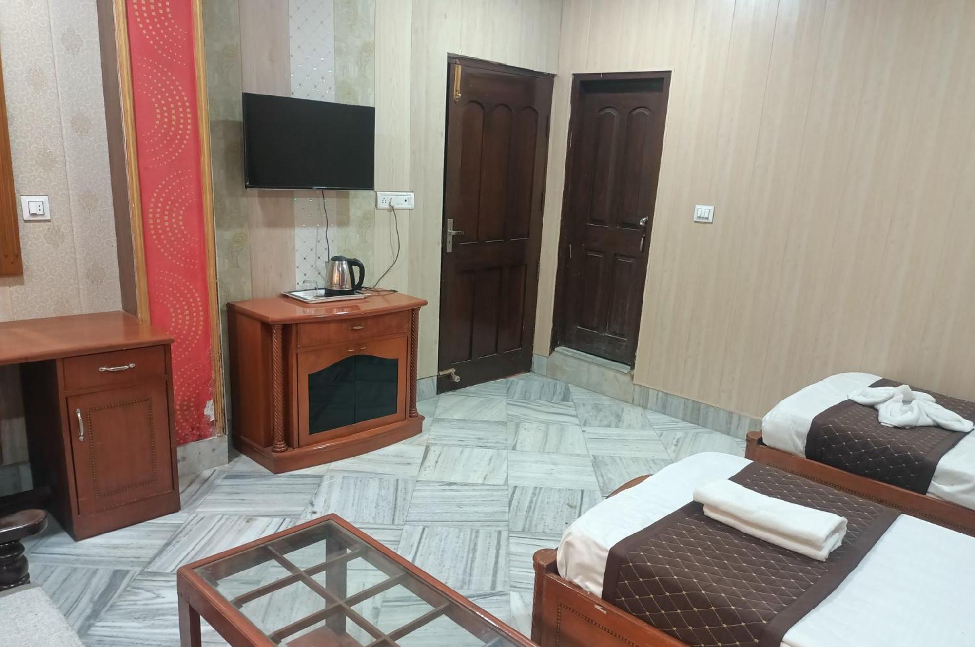 Hotel Riz Varanasi Eksteriør billede